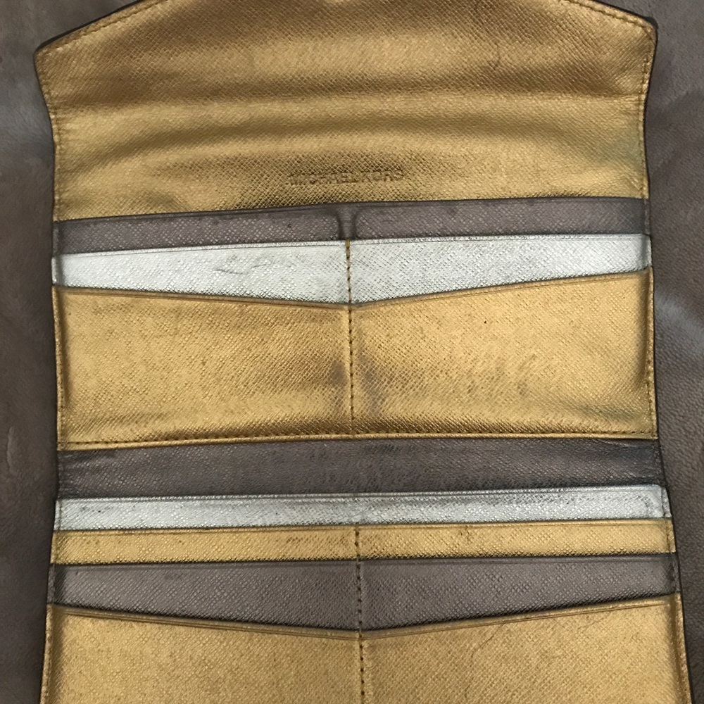Wallet - Picture 2 of 3