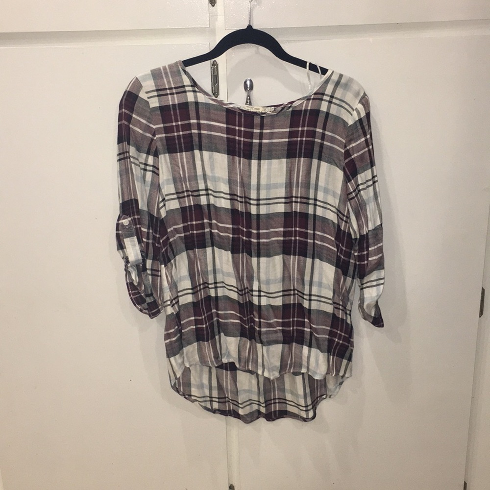 Plaid cropped sleeve shirt