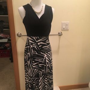 Gilli Maxi dress