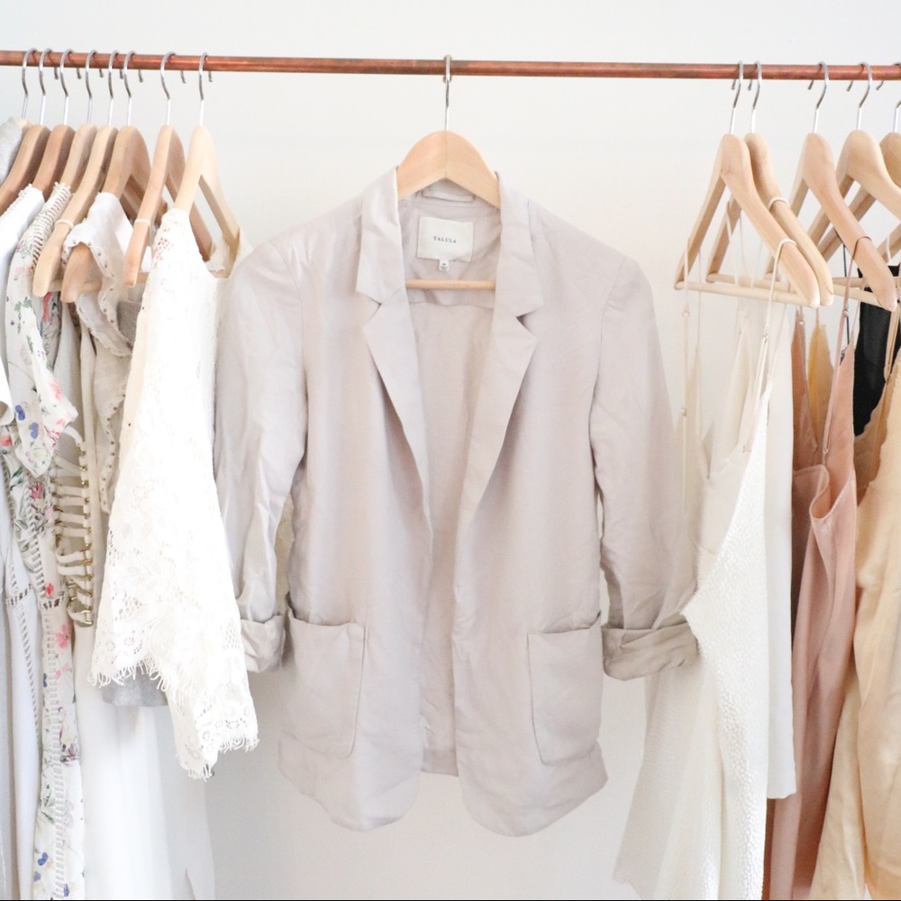 Aritzia Talula Soft Blazer