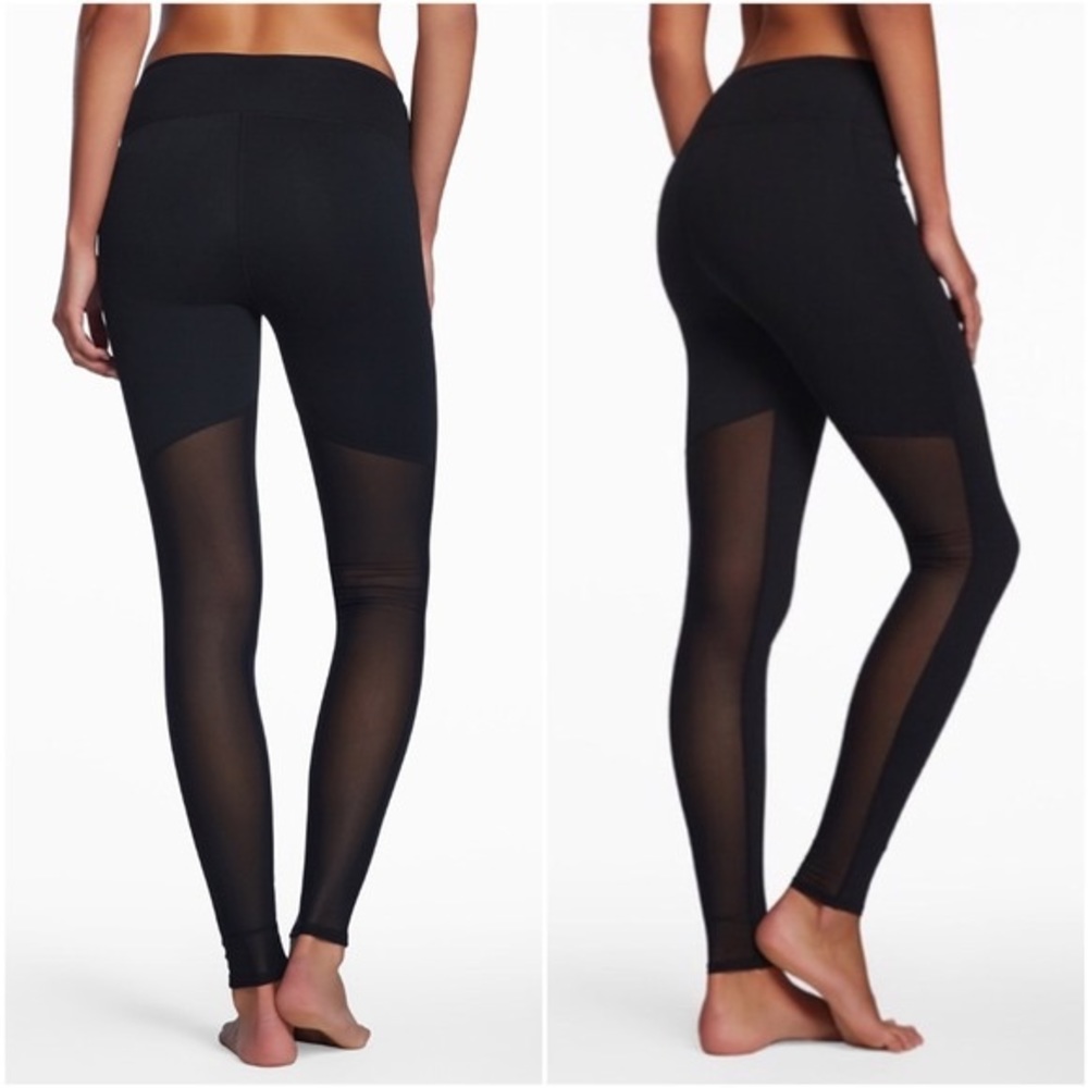 Black Fabletic Leggings with Mesh Back