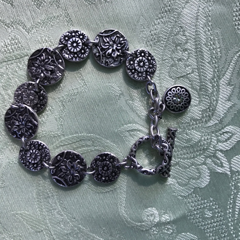Silver tone bracelet