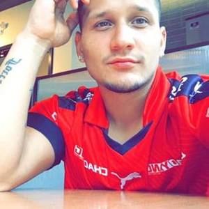 Meet your Posher, Manolo