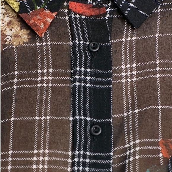 Plaid and floral print chiffon blouse with buttons - Picture 3 of 4