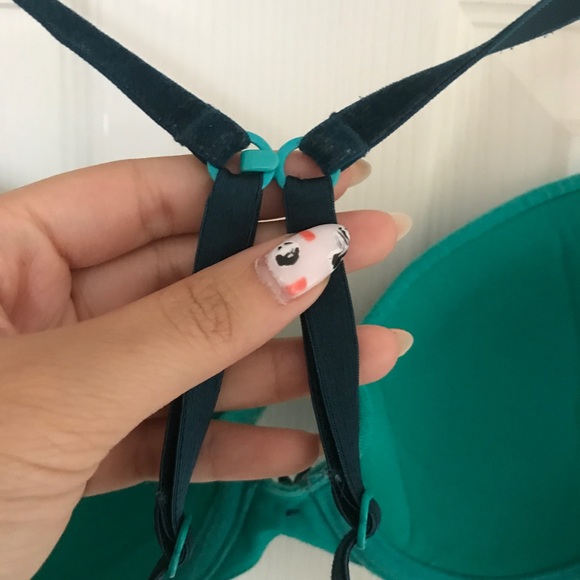 [BUNDLE UP🎉🎉] 3 Aerie Bras - Picture 2 of 8
