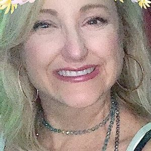Meet your Posher, Colleen
