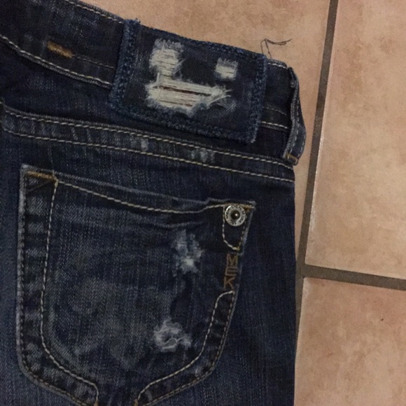 MEKHendersonBoot Cut 28 x 32 fray cuts oncuffs - Picture 3 of 8