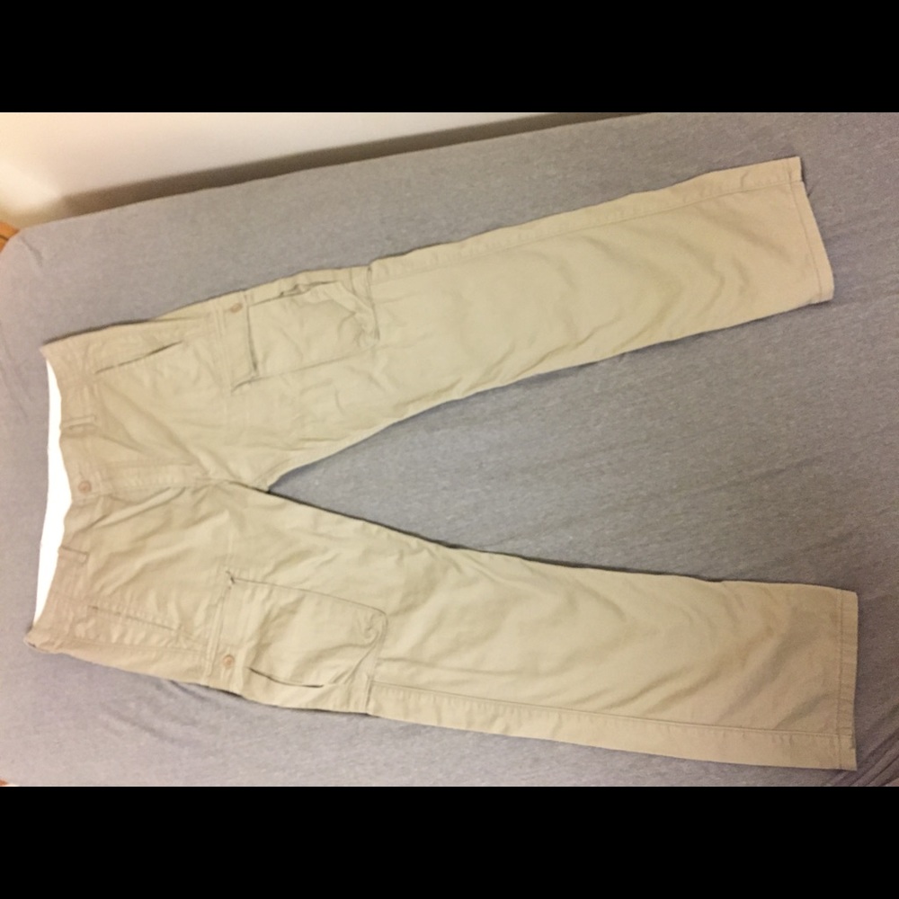 Levi's slim fit cargo pants size 36