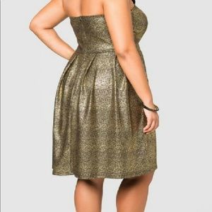 Gold and black strapless dress