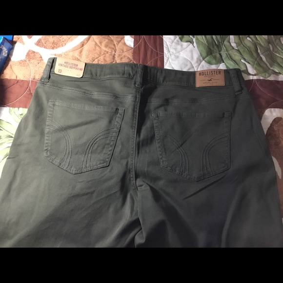 Hollister Low Rise Vintage Boyfriend pants - Picture 4 of 6