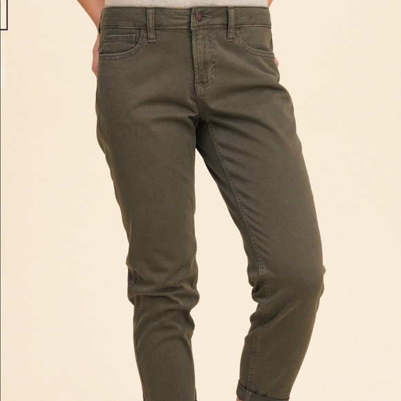 Hollister Low Rise Vintage Boyfriend pants - Picture 5 of 6