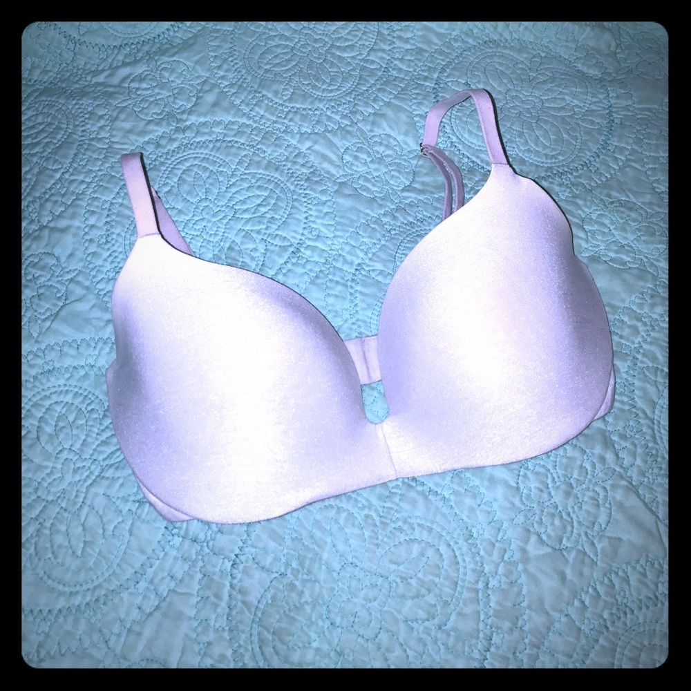 32DD Baby pink Victoria's Secret bra