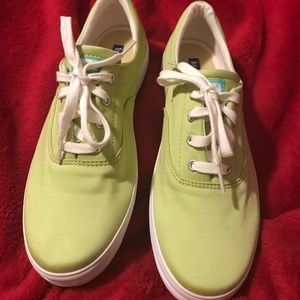 Women's Keds tennis shoes size 9.5