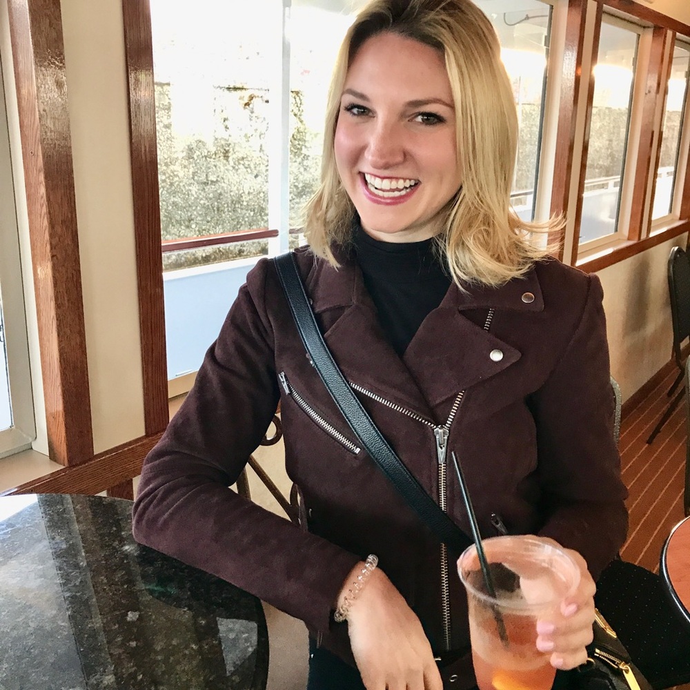 Meet your Posher, Missy