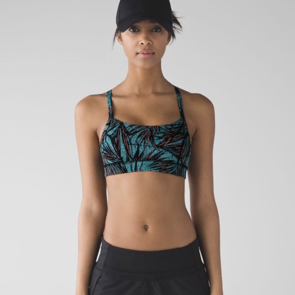Lululemon rise and run bra