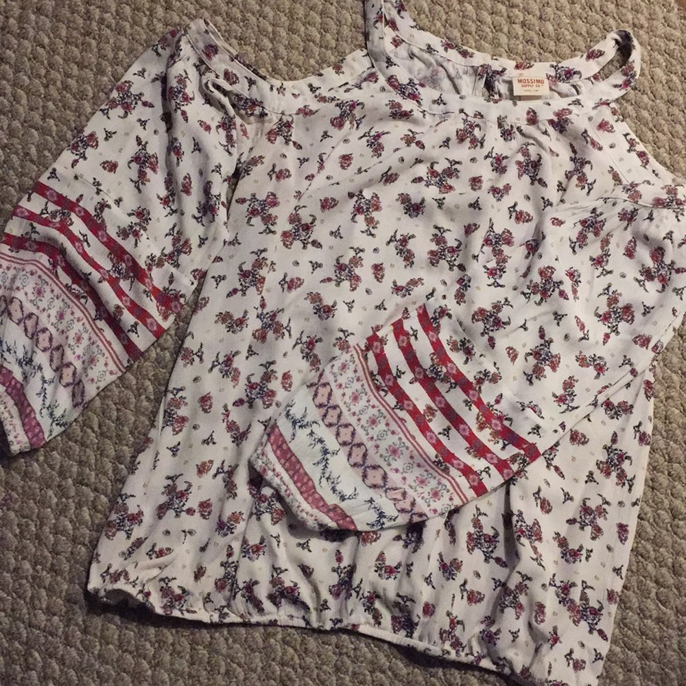 Cold shoulder floral blouse