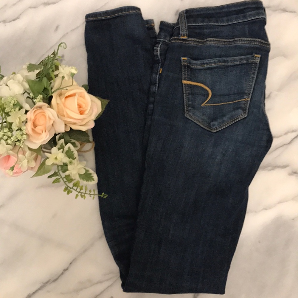 🦅 American eagle AE Jegging size 2🦅