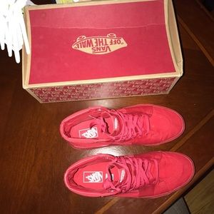 Vans sk8 hi MONO RED size 11.5