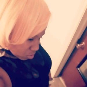 Meet your Posher, Bonita