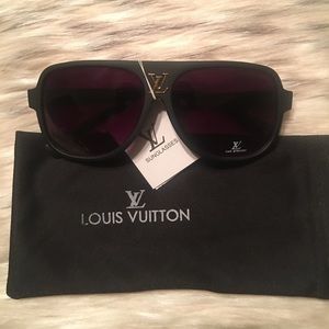 Louis Vuitton Fashion Designer Sunglasses