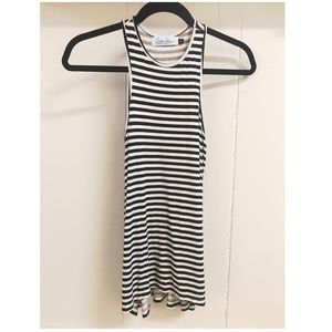 Ava Sky "tank tempo" top