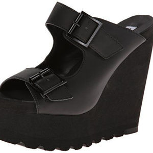 Vintage Steve Madden 5.5"/2" Platform Wedges