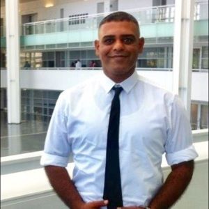 Meet your Posher, Abbas