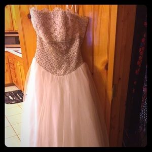 Davids Bridal Evening Gown✨✨✨