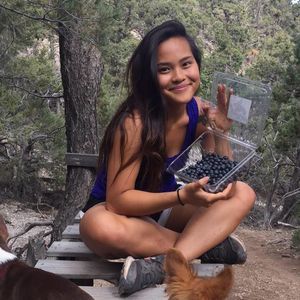 Meet your Posher, Amelinda