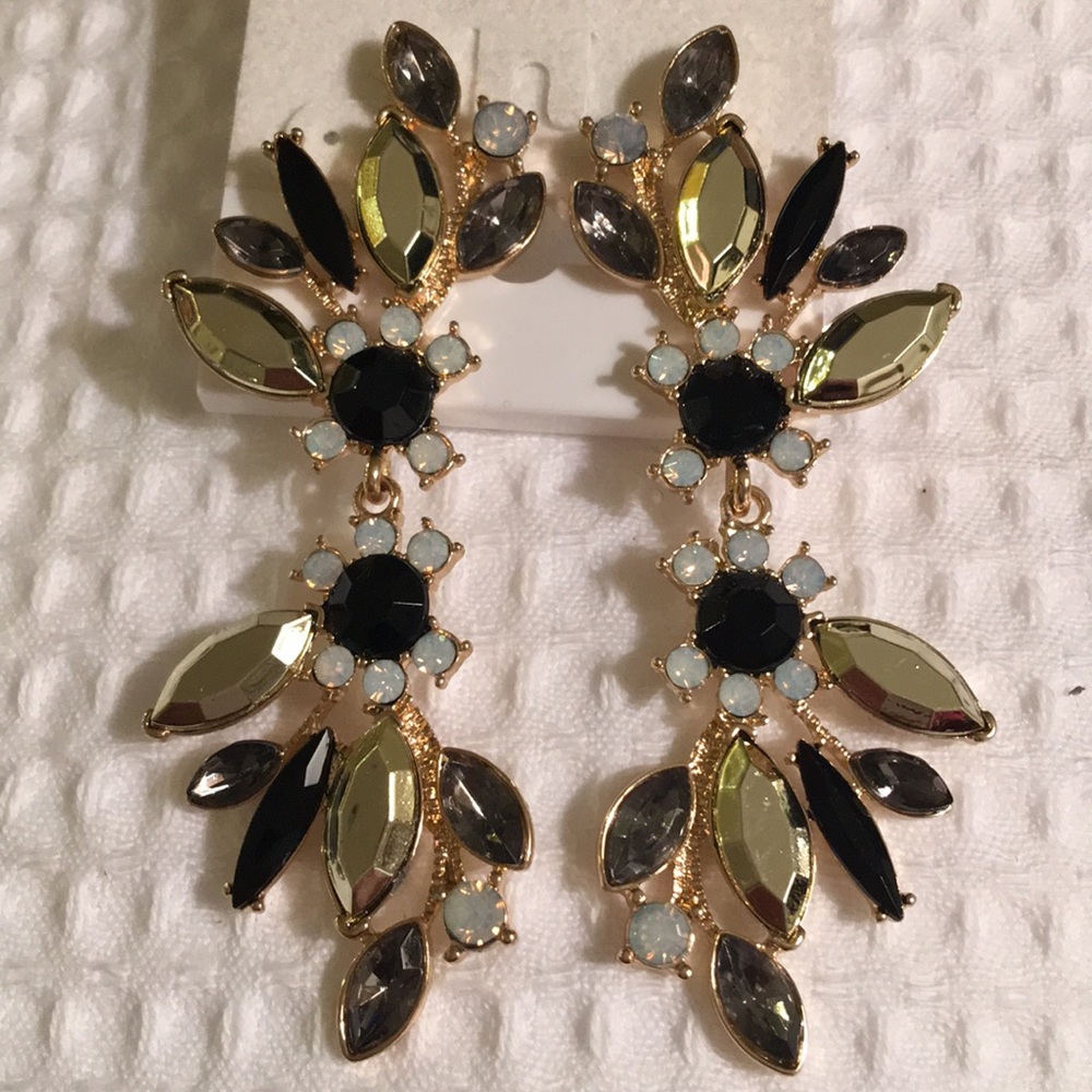 New B-ICONIC Black, White, and Silver Stones.