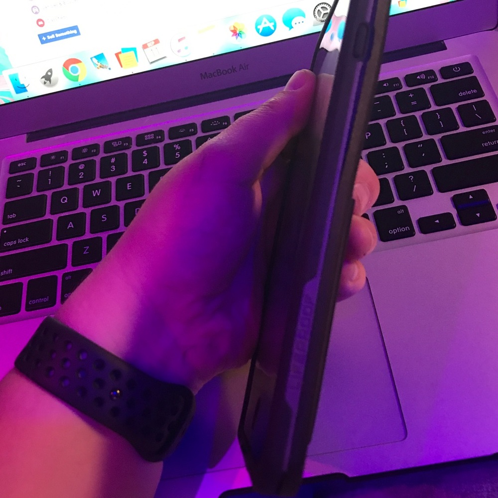 Lifeproof Case