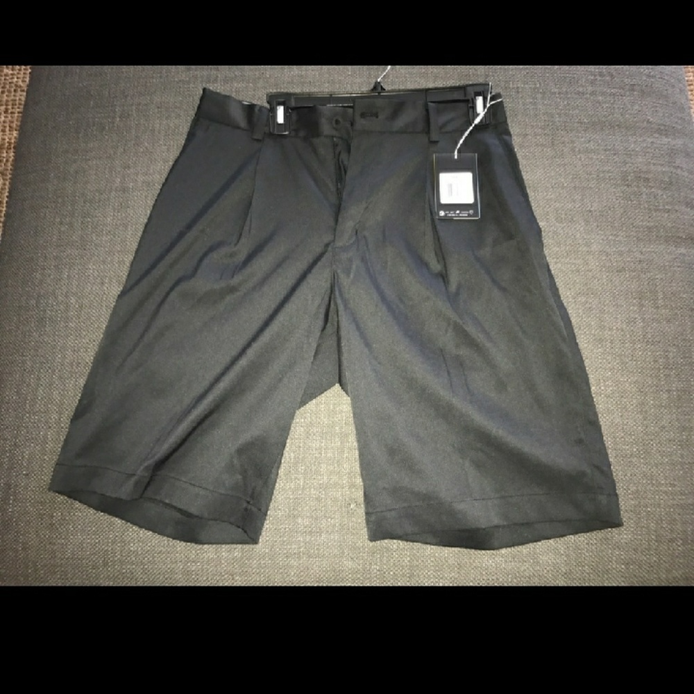 Mens golf shorts