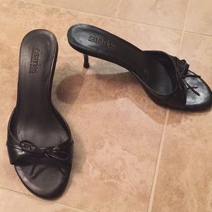 Charles David kitten heels