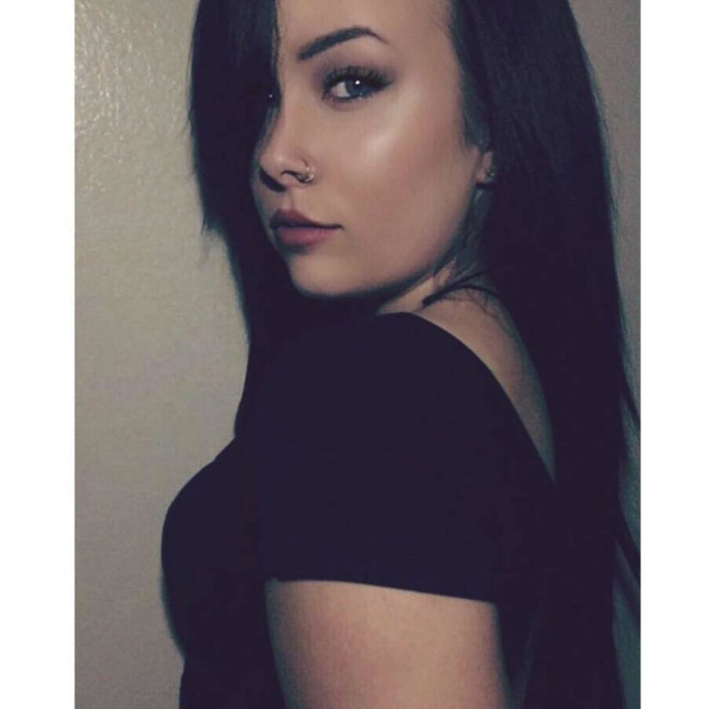 Meet your Posher, Kaylee