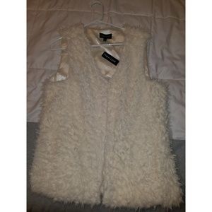 Fall Faux Fur Vest/Sweater