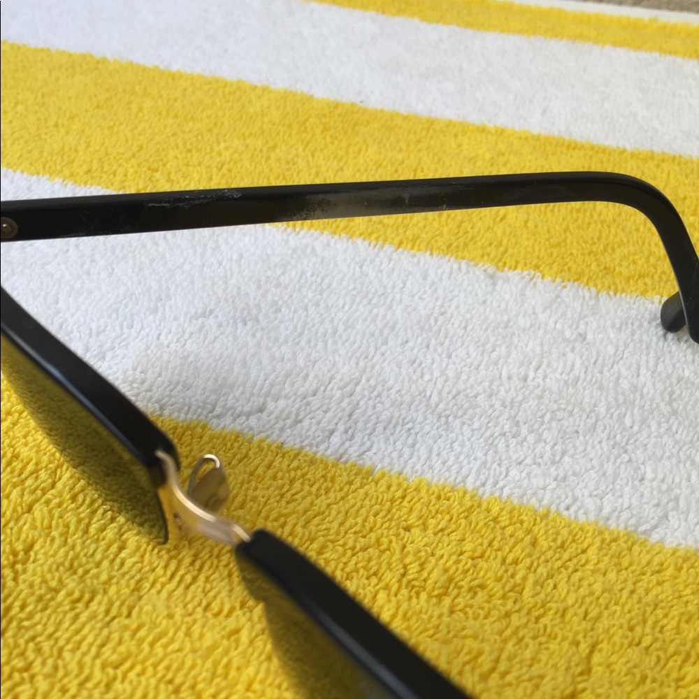 Sold - Picture 4 of 4