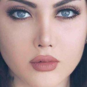 Meet your Posher, Tina