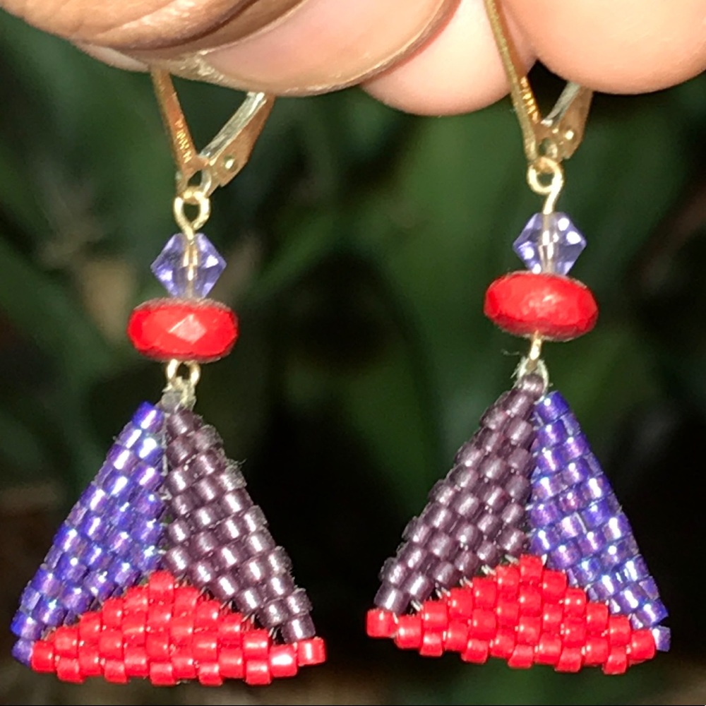 vintage 🤚made beaded colorblock triangle earrings