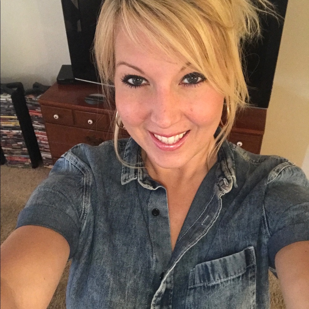 Meet your Posher, Brie