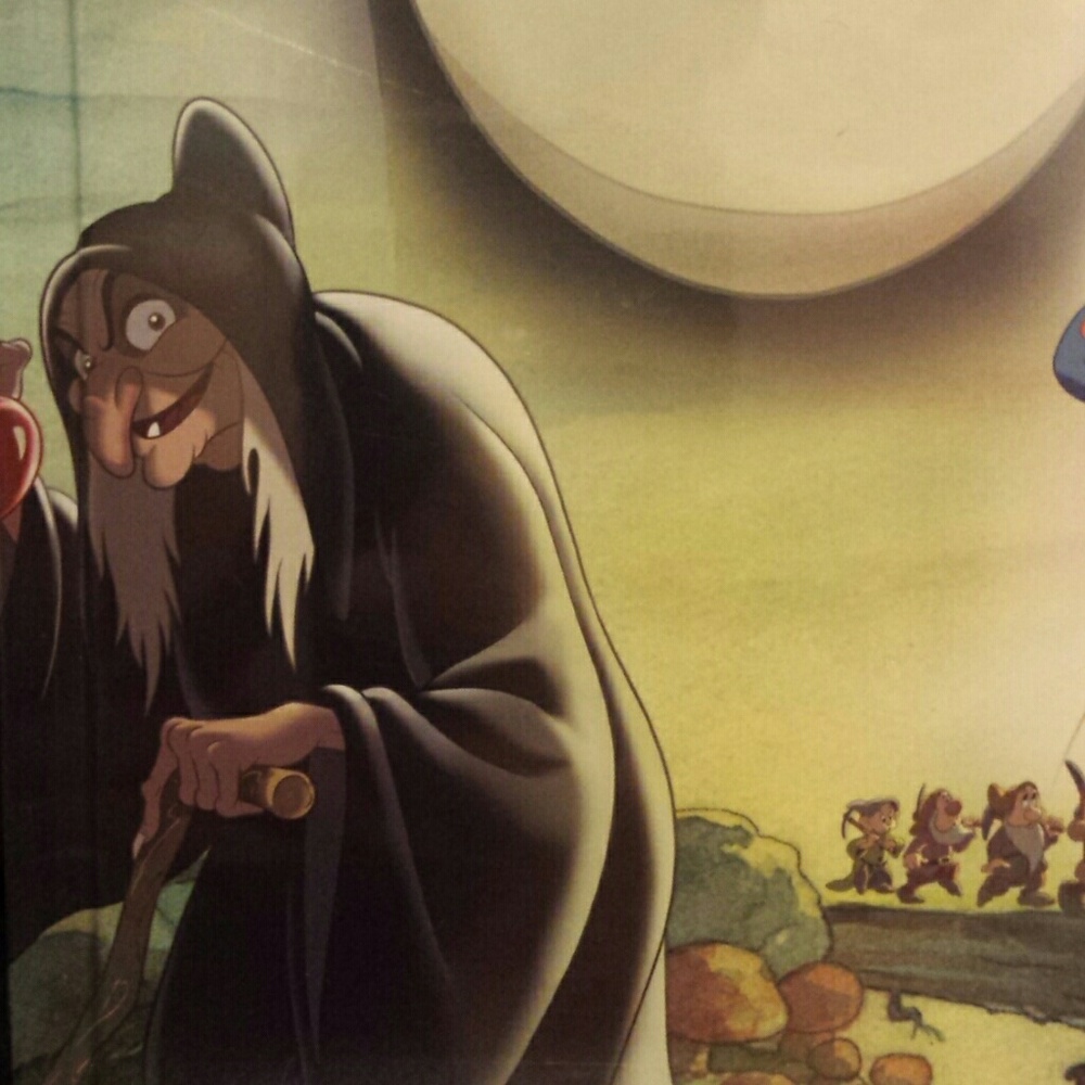Disney Villains S/W Evil Queen and hang LE Journal - Picture 3 of 4