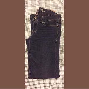 Women's American Eagle Denim Jeans (size 8)