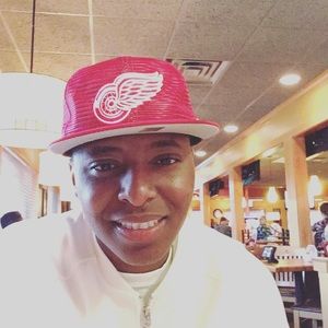 Meet your Posher, Jeanette