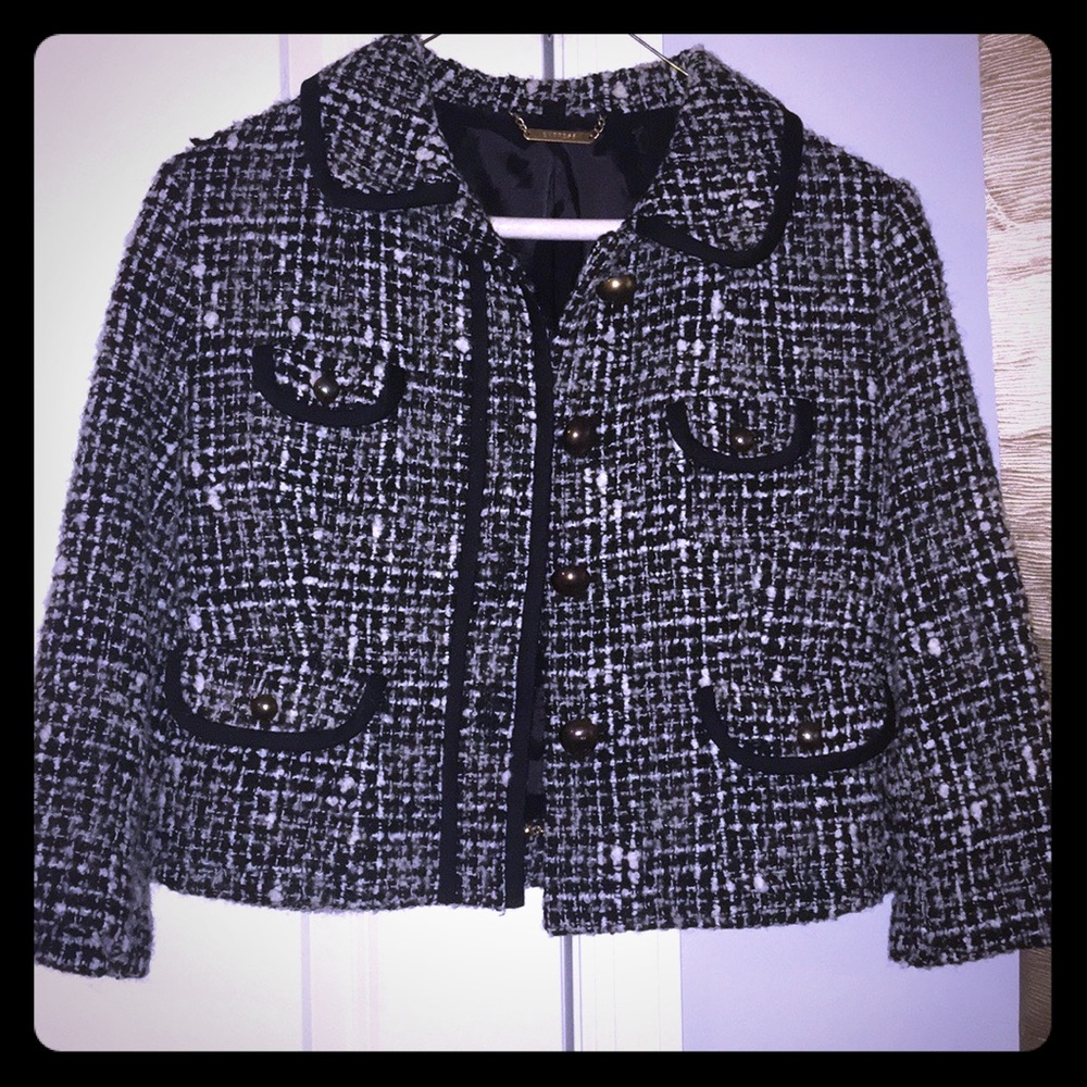 ⚪️⚫️ Black and white suit Jacket!!