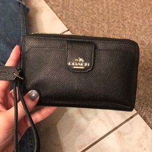 Coach Smartphone Wristlet