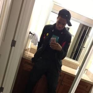 Meet your Posher, Marquise