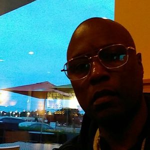 Meet your posher Emitt