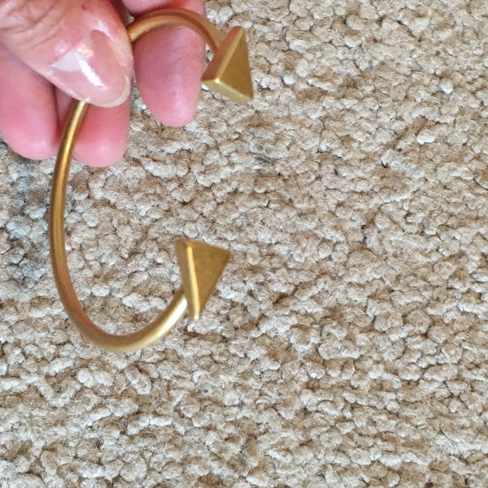 Madewell cuff bracelet. Gold