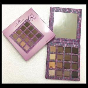 Tarte eye love you pallet