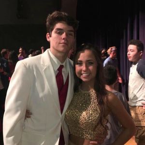 Meet your Posher, Hunter