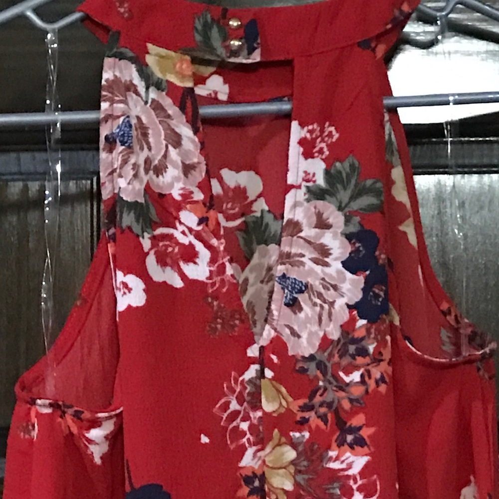 RED FLORAL PATTERNED SLEEVELESS MINI - Picture 6 of 6